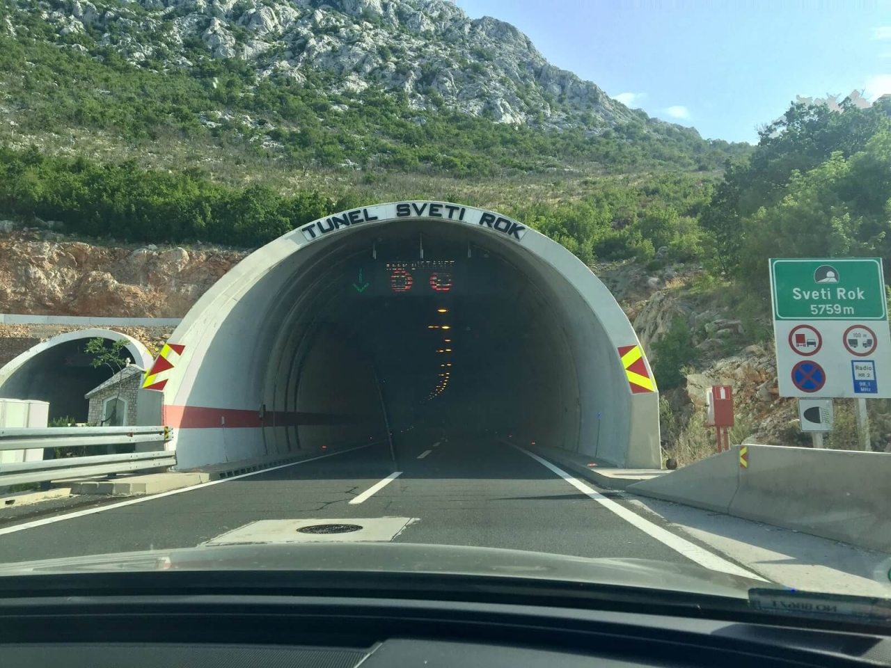 Tunel Sveti Rok 