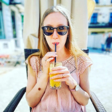 Claudie Monique - Francuski z wyobraźnią
