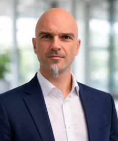 CLASSLESS Michał Bocian